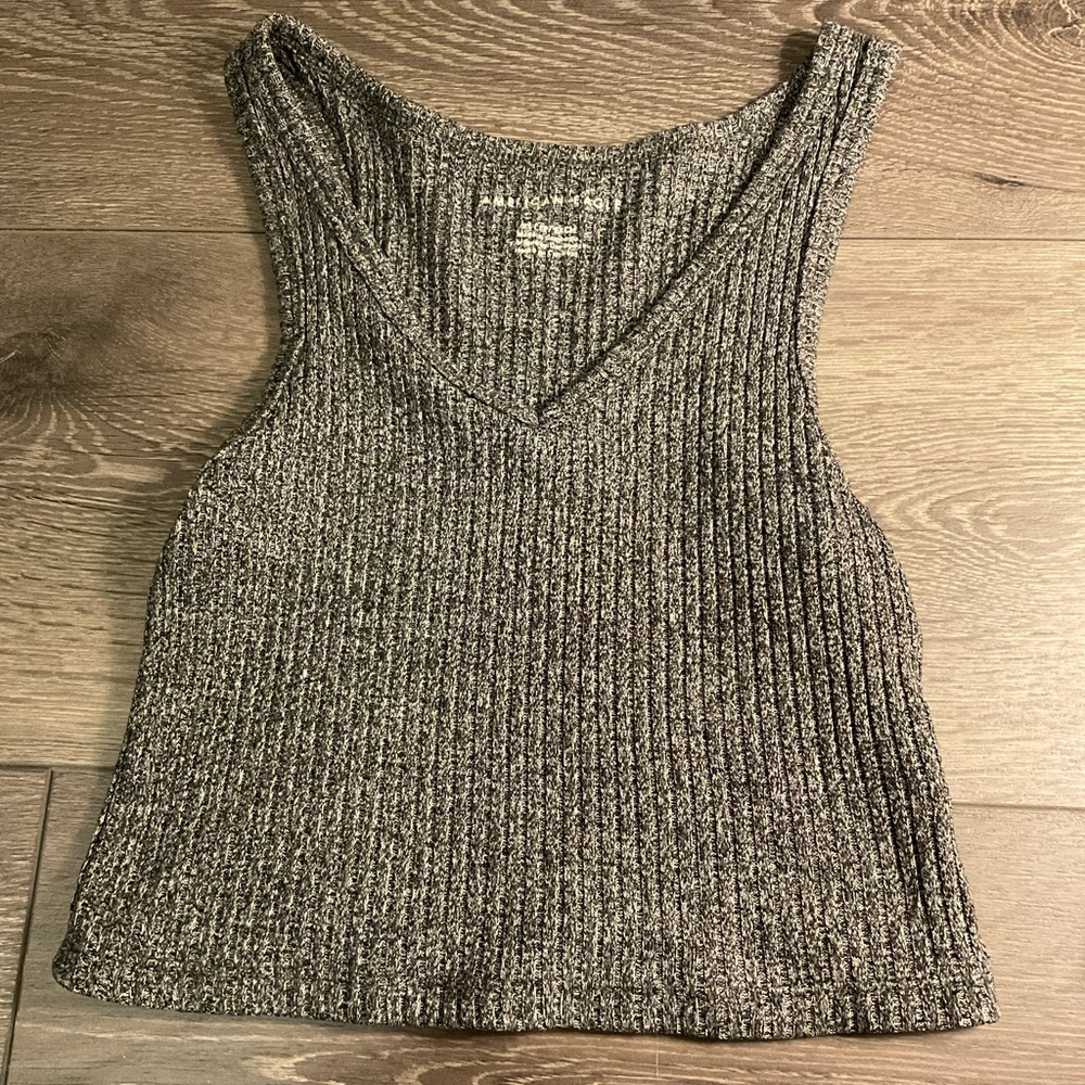 Grey crop top